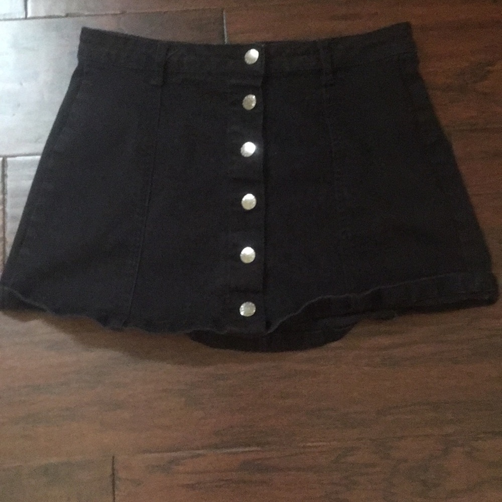 Forever 21 black denim skirt